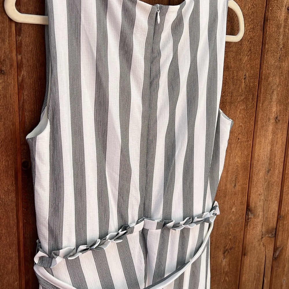 ☀️ECI New York • Fit and Flare Striped Midi Dress Size 8 - Picture 8 of 10